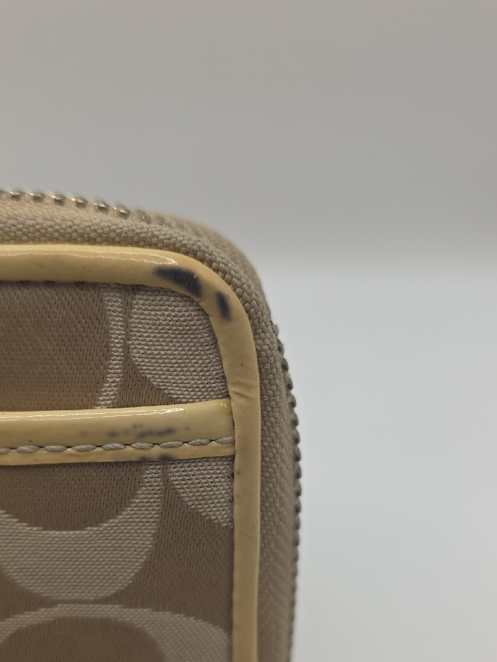 Coach Beige/Tan Signature Wristlet with Detachable Strap - Picture 5 of 17